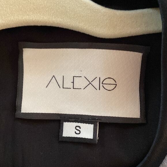 Alexis Maile Blue Lace Cutout Dress Sz small - Picture 6 of 8